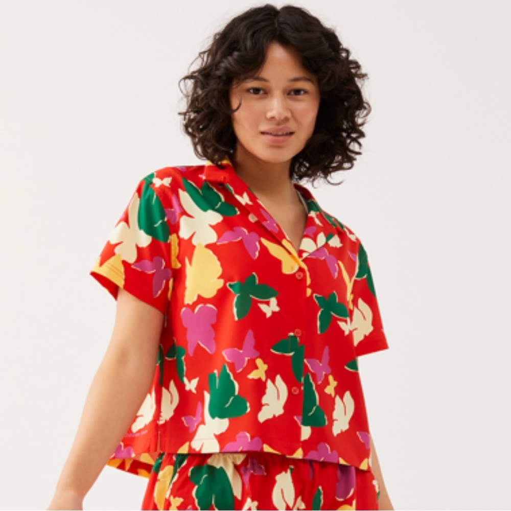 OUTDOOR VOICES Small Women’s Solarcool Tourist Shirt In Butterfly